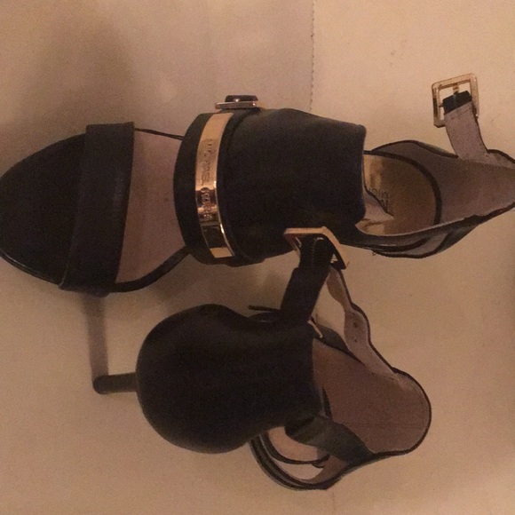 Michael Kors Heels - Picture 3 of 7